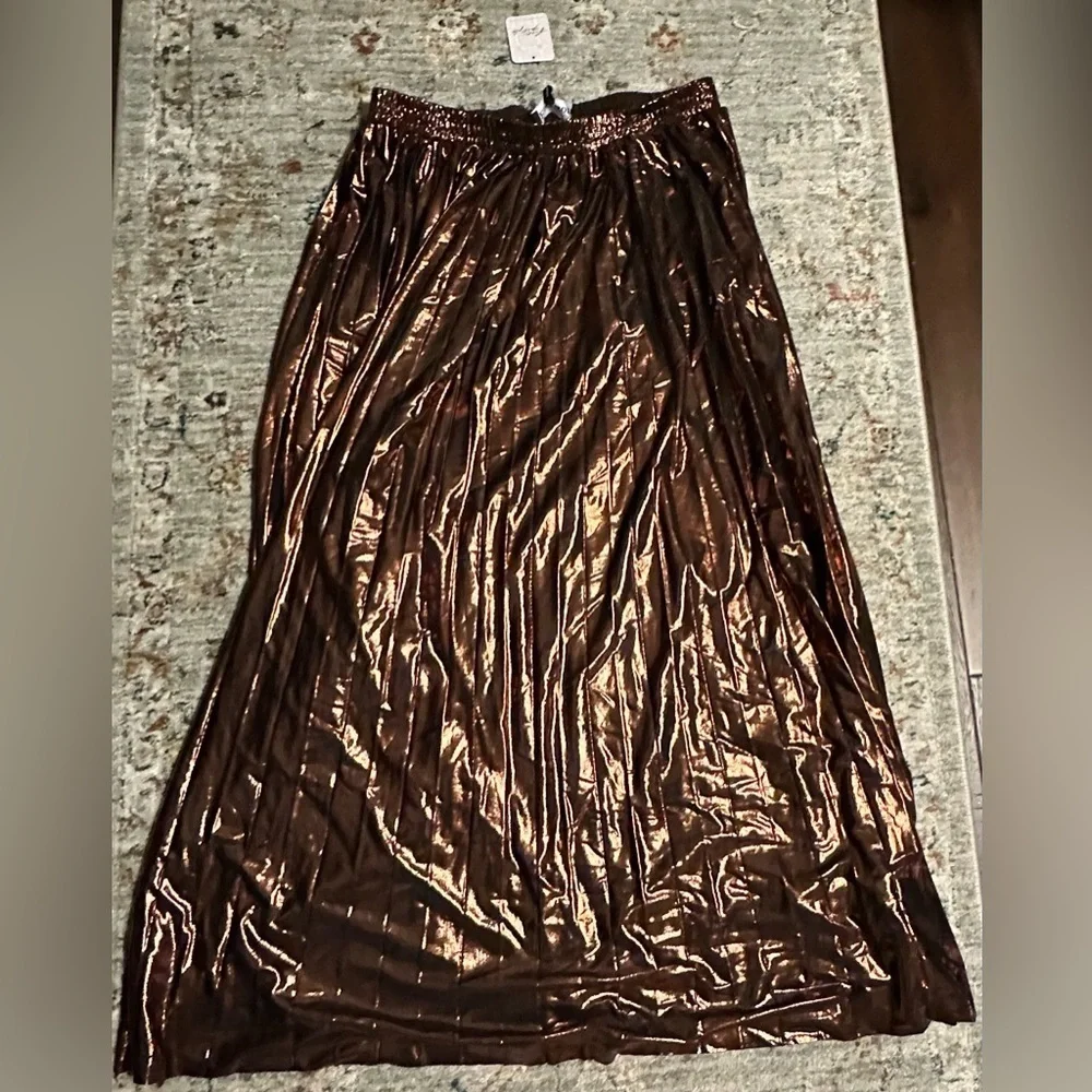 Free People En Saison Pleated Metallic Midi Skirt — Brown, NWT, Size L